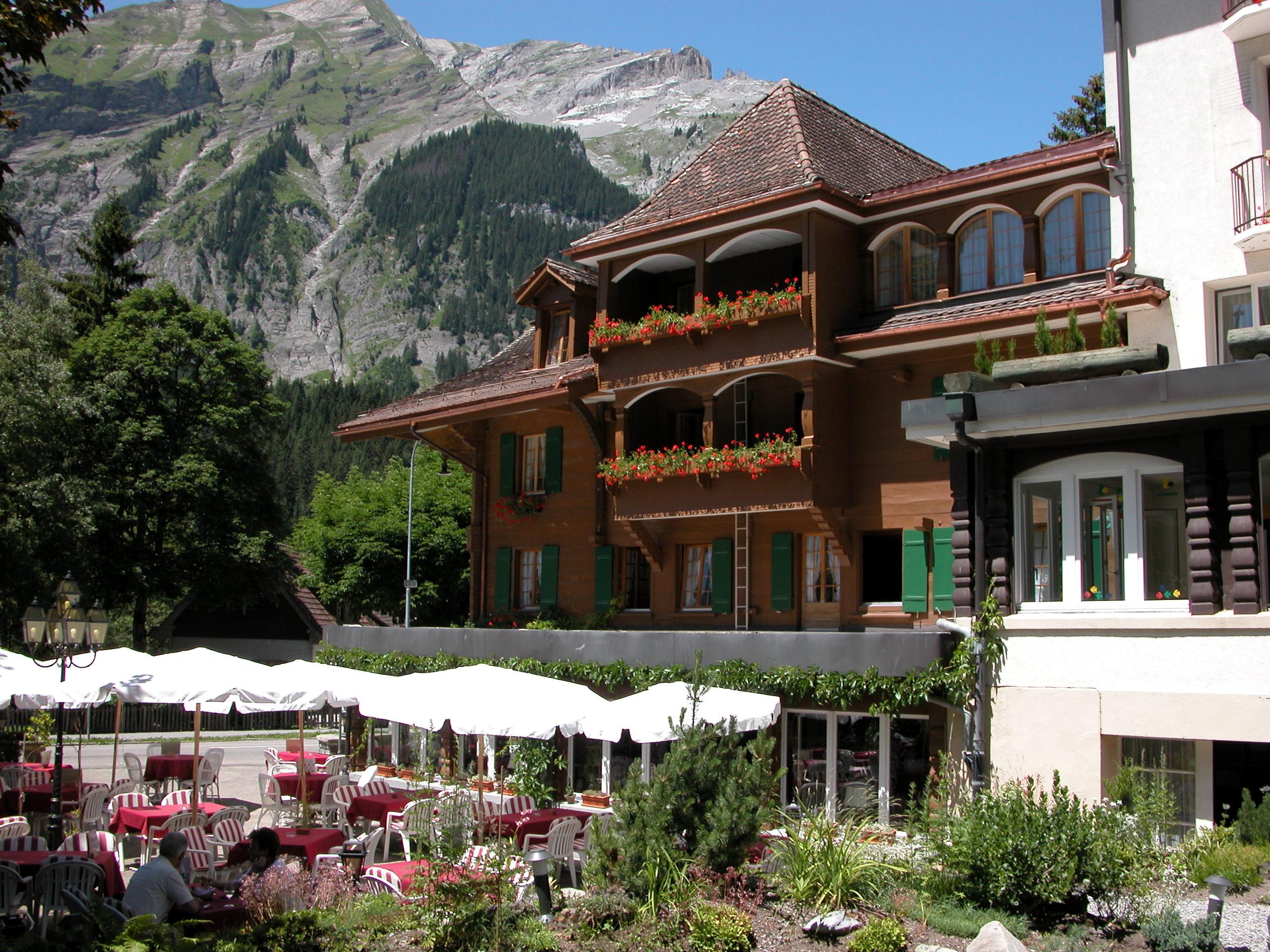 Belle Epoque Hotel Victoria & Apartments Kandersteg Exterior photo